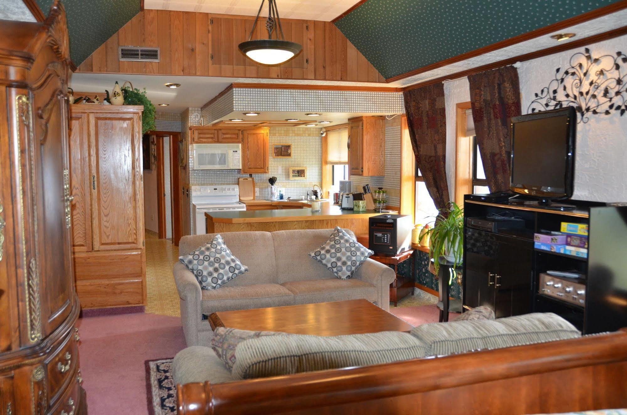 Where Eagles Fly Bed & Breakfast Elk Point Exteriér fotografie